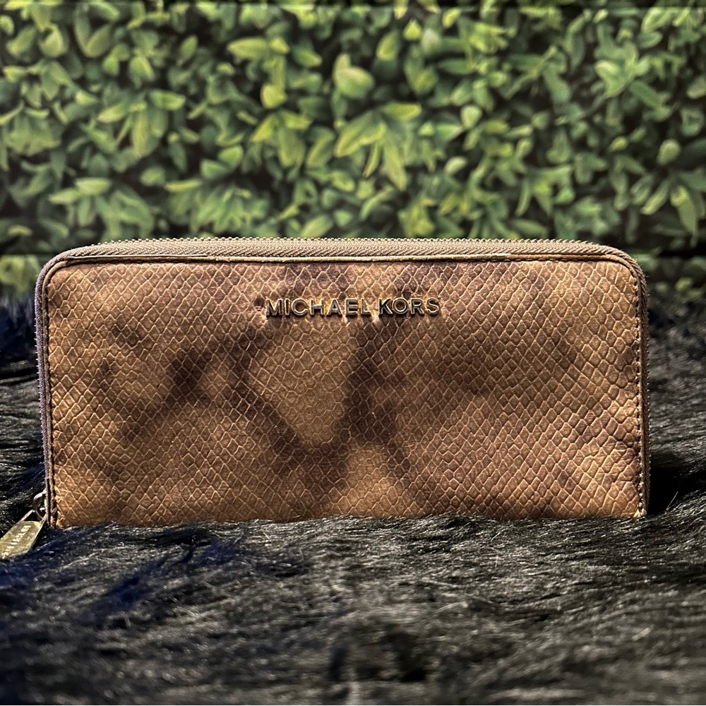 Michael Kors Embossed Python Snakeskin Zip Around… - image 4